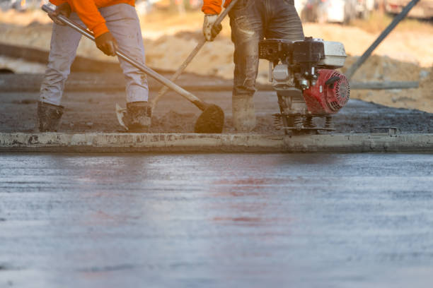 Best Concrete Slab Construction in Iyanbito, NM